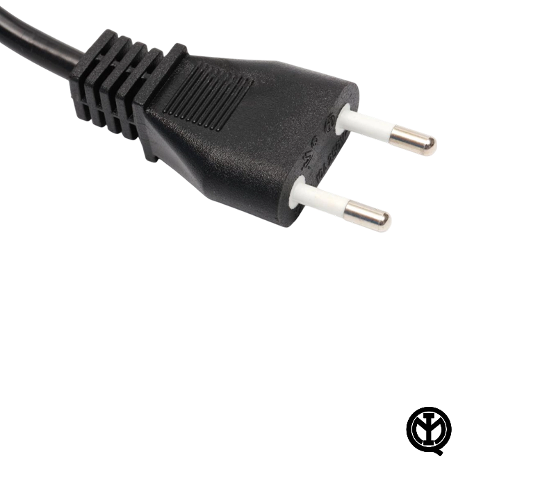 Y2-10 10A 250V To-pins italiensk plugg