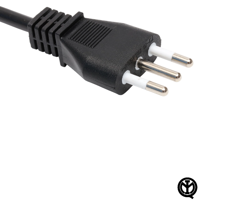 Y3-10 10A 250V tre-pins italiensk plugg