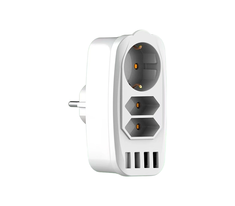 E05 plug-in multifunksjons strømskinne med 2 europeiske type C-kontakter, 1 europeisk type F-kontakt og 4 USB-A-porter