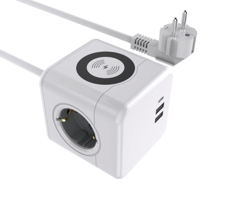 E07 kablet Cube Power Strip har 3 uttak i europeisk stil, 2 USB-A-porter og 1 USB-C-port